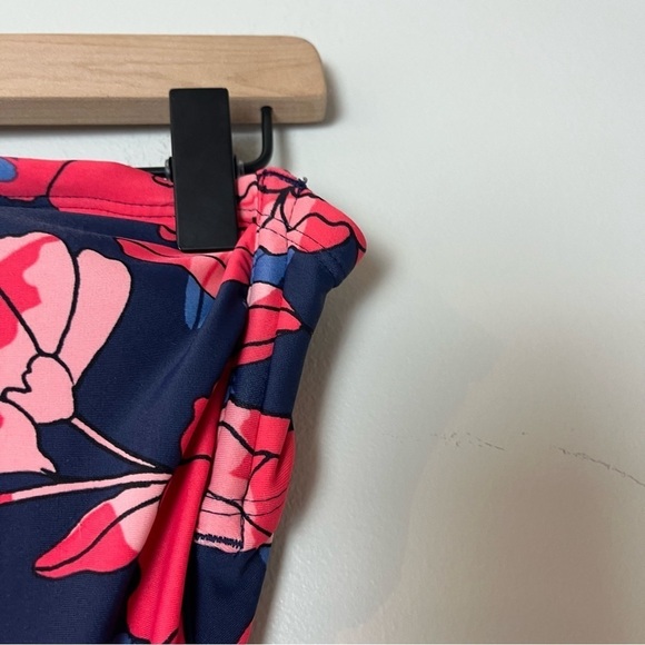 Kona Sol Strapless One Piece Navy and Pink Floral Swimsuit Medium - Picture 5 of 8